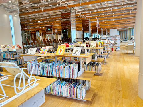 壁のない図書館