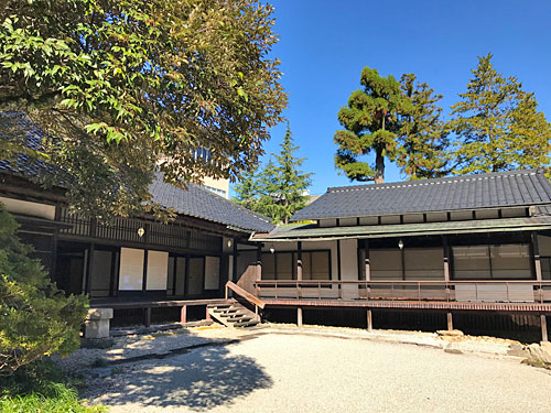 松風閣外観