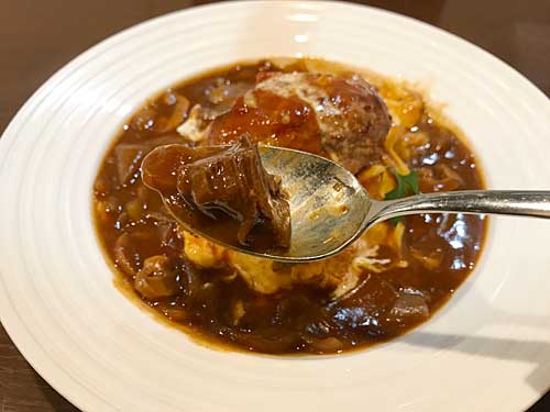 たんぽぽハヤシライスのお肉