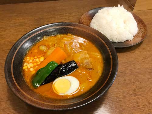 スープカレー&カフェ mogu やわらかポークのスープカレー