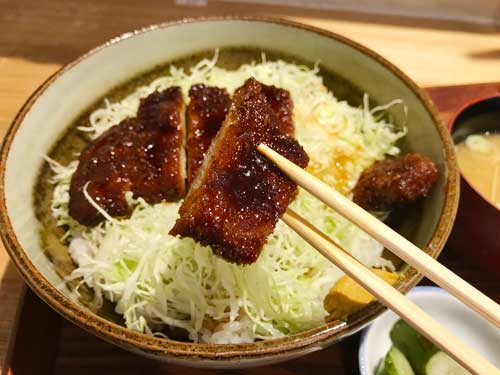 ソースカツ丼のカツ