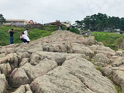 柱状節理の上面