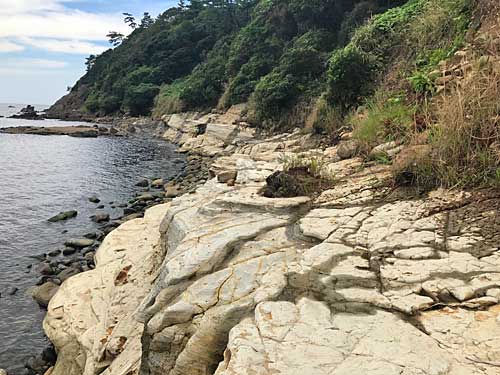 製塩遺跡の堆積岩