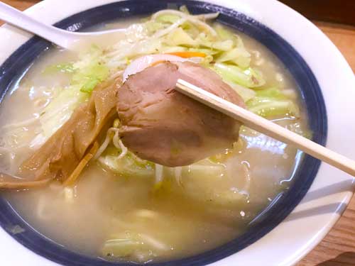 8番らーめんのチャーシュー