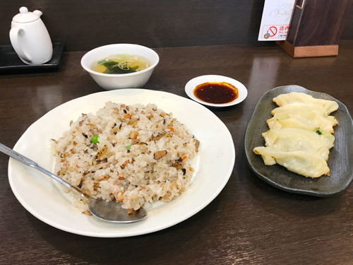 手作り餃子 長樂 焼きめし+焼きぎょうざ