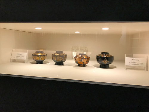 輪島塗会館の展示