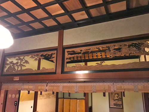 御前の間の透かし欄間